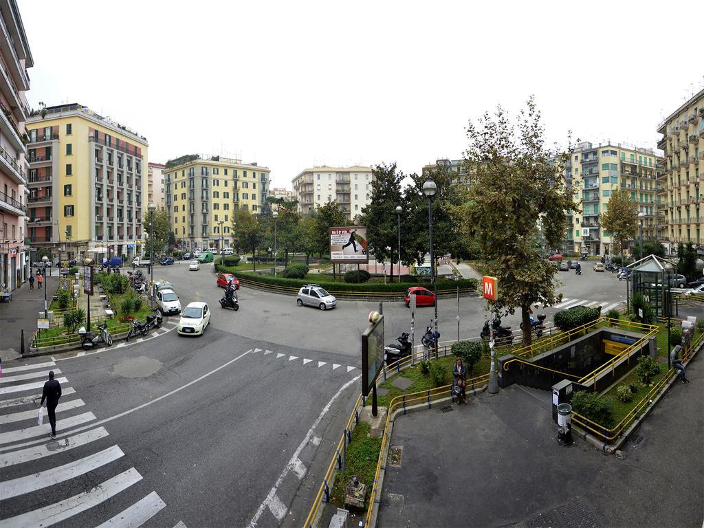 נאפולי La Piazza Al Vomero מראה חיצוני תמונה